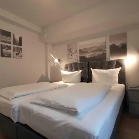 Art Hotel 3*