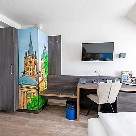 Art Hotel 3*