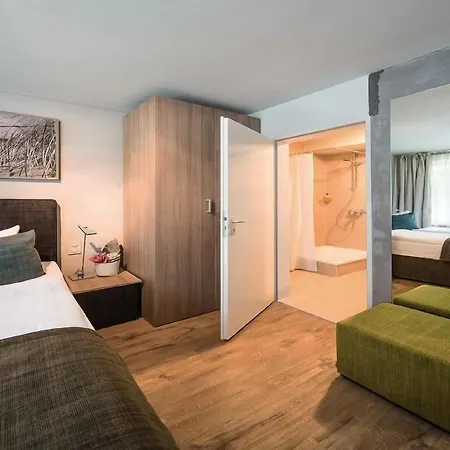 Hotel Art 3*