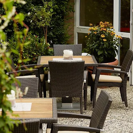 Art Hotel 3*