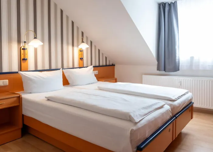 ホテル アート 3*