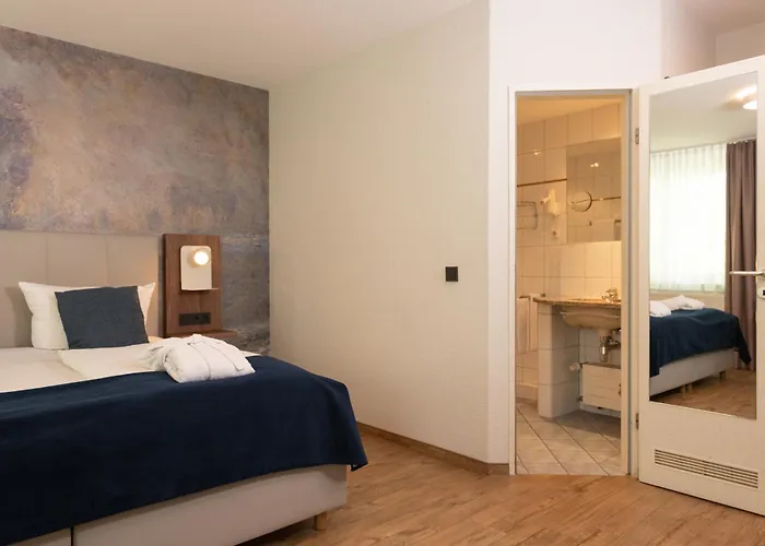 Art 3* Aachen